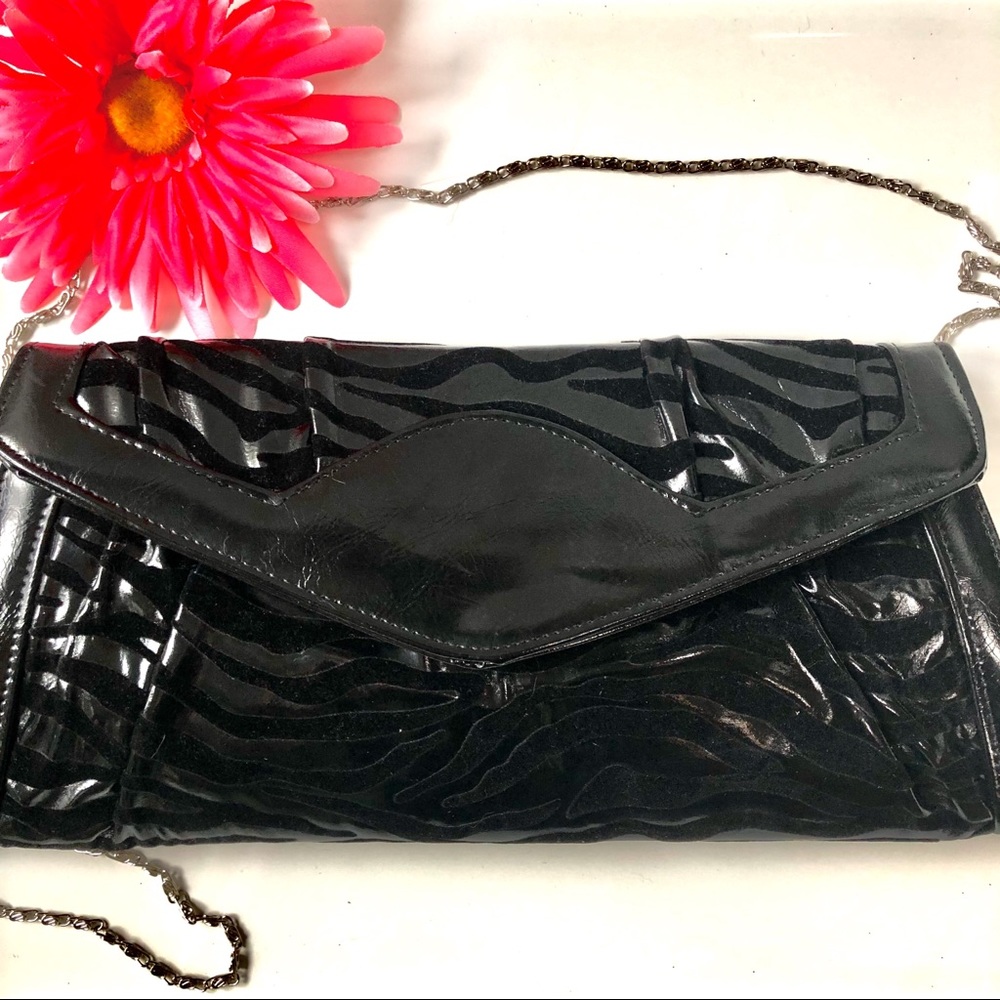 Sasha Animal Print Crossbody/Clutch🐯
